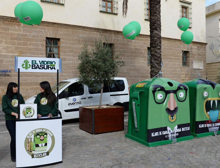 Campaña Dejate de guasa en carnaval, recicla!!