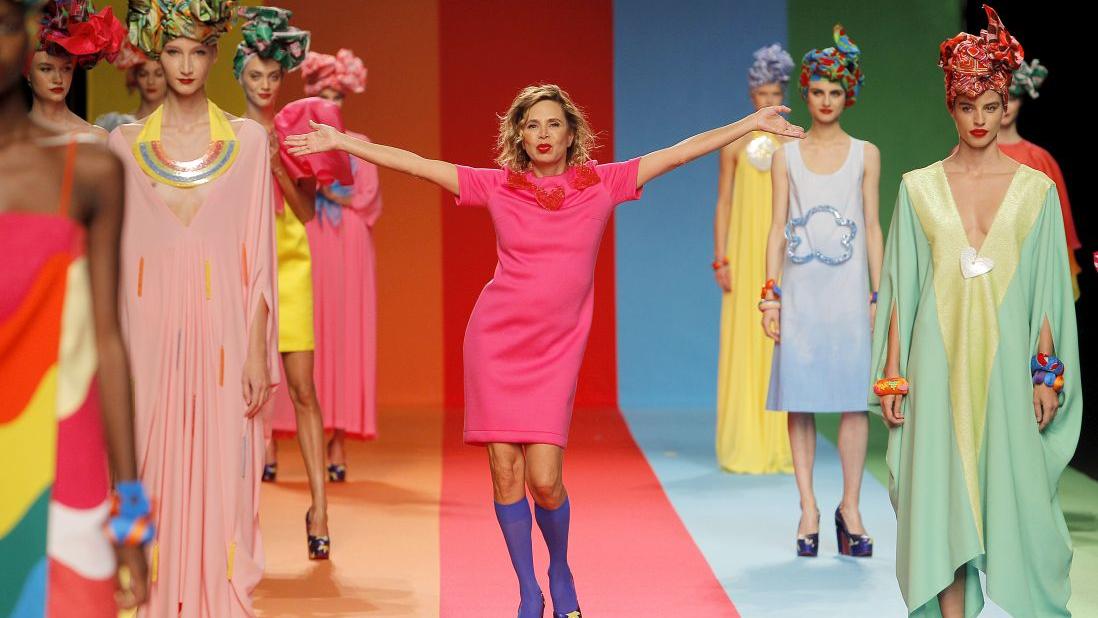 Agatha Ruiz de la Prada presenta su colección más sostenible