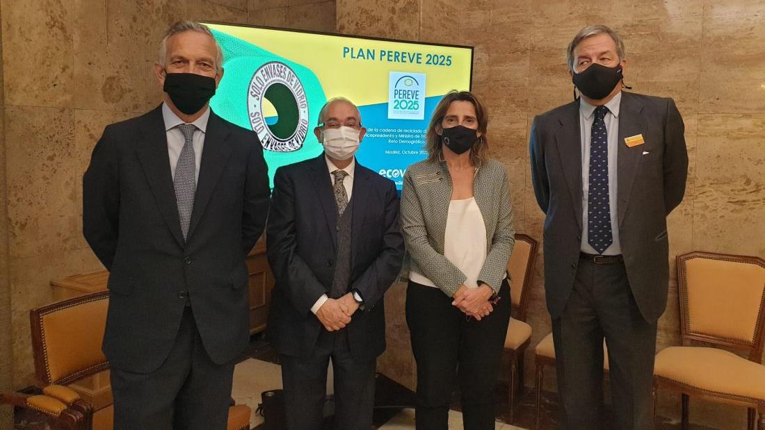 Cadena de reciclaje de envases de vidrio presenta sus compromisos para 2025