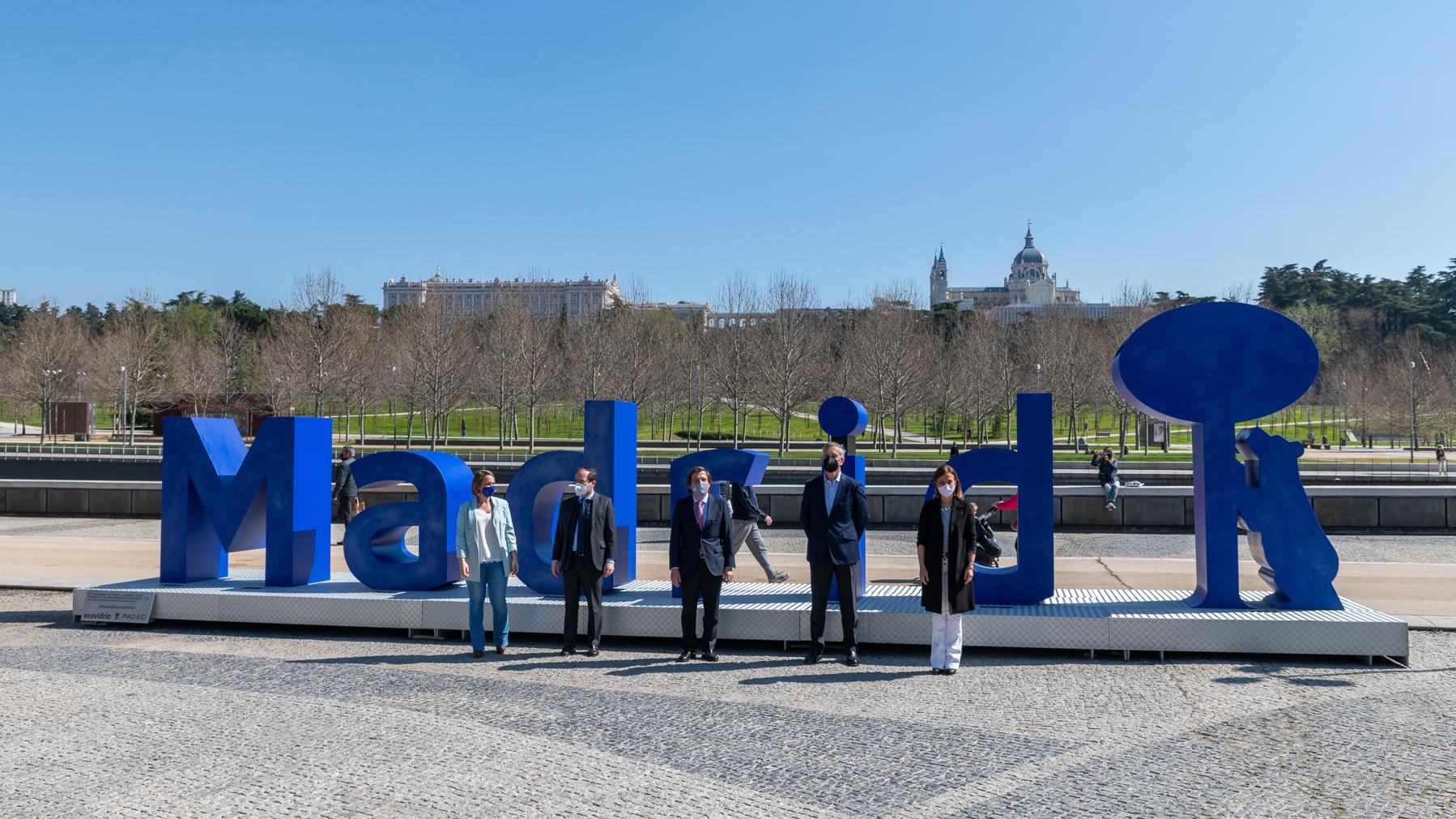 Letras de vidrio reciclado Madrid