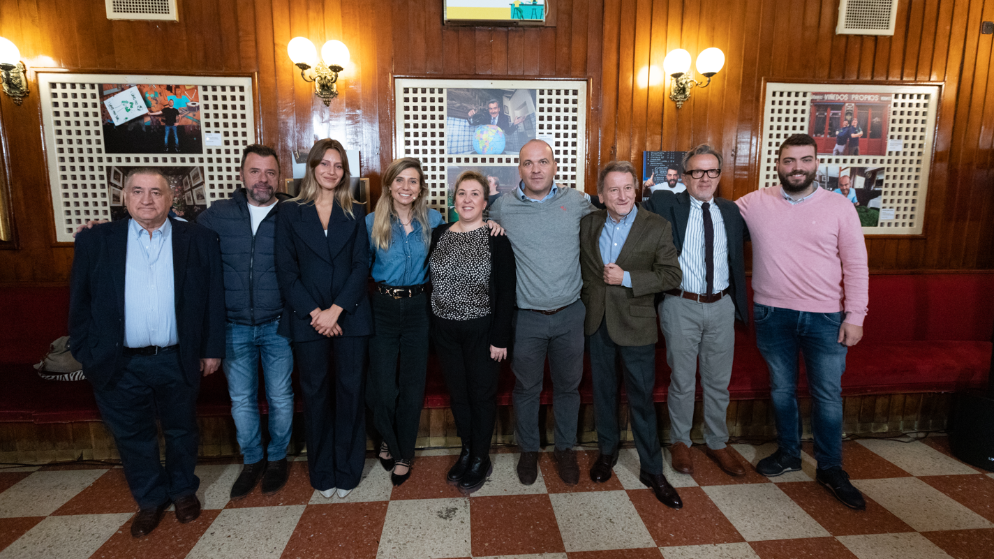 Acto presentación oda al hostelero